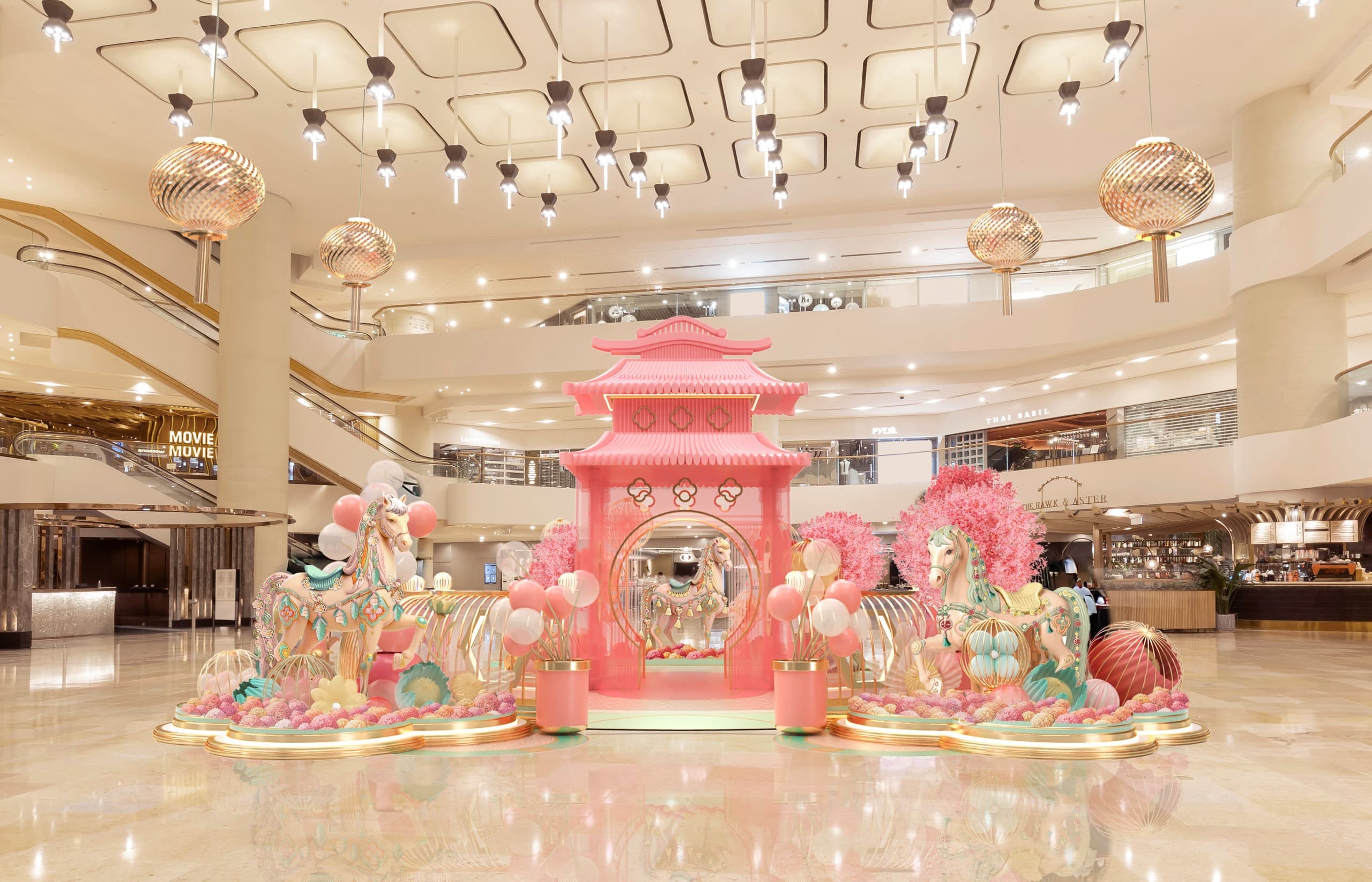 太古廣場及星街小區「駿馬星馳 錦簇而至」