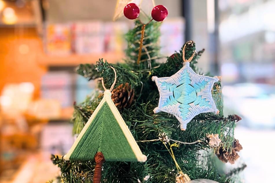 Madalas Snowflake / Xmas Tree Ornament Workshop