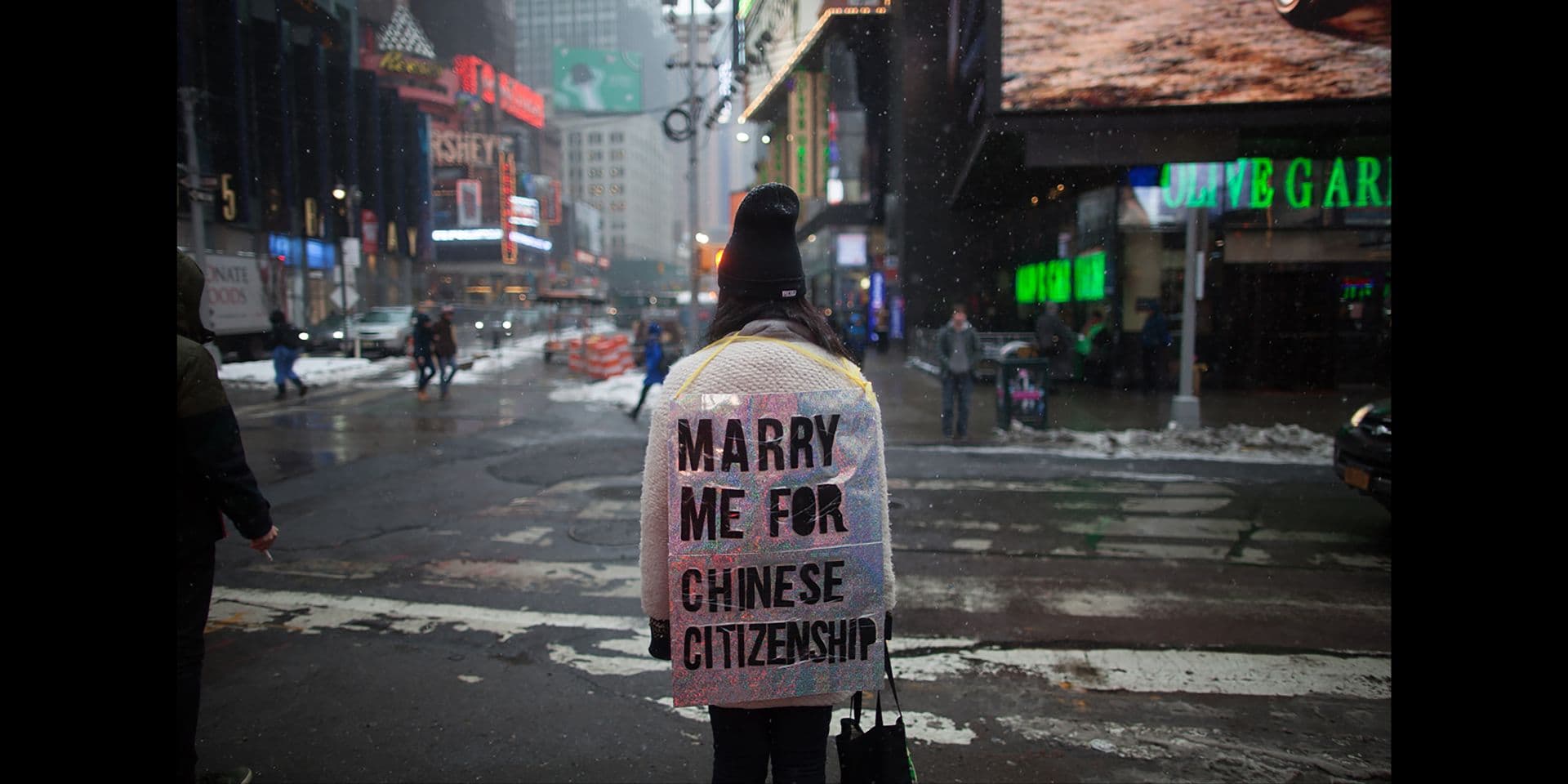 保持在線：2008年後的藝術與中國