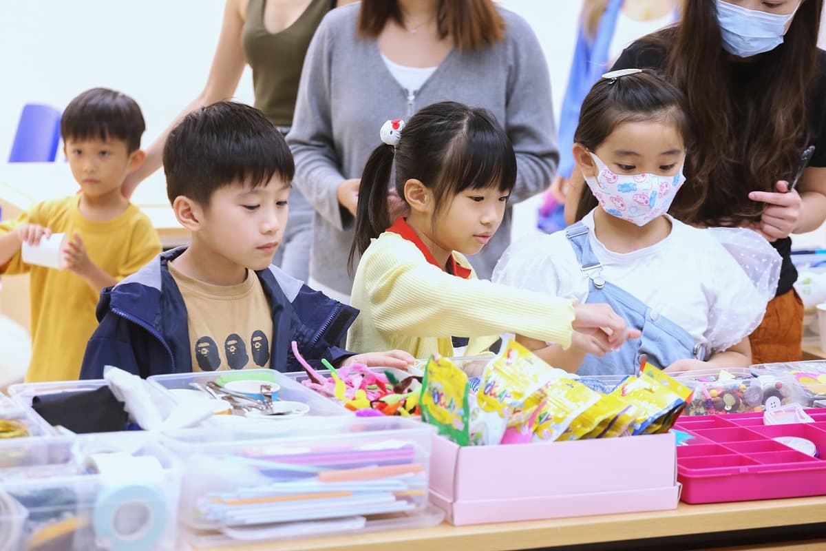 Hong Kong Cancer Fund’s Rainbow Club offers emotional support to children of survivors